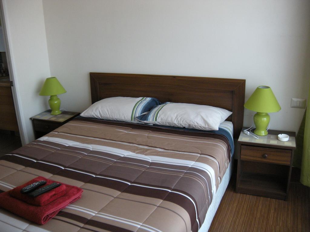 Zenteno Apartments Сантьяго Номер фото